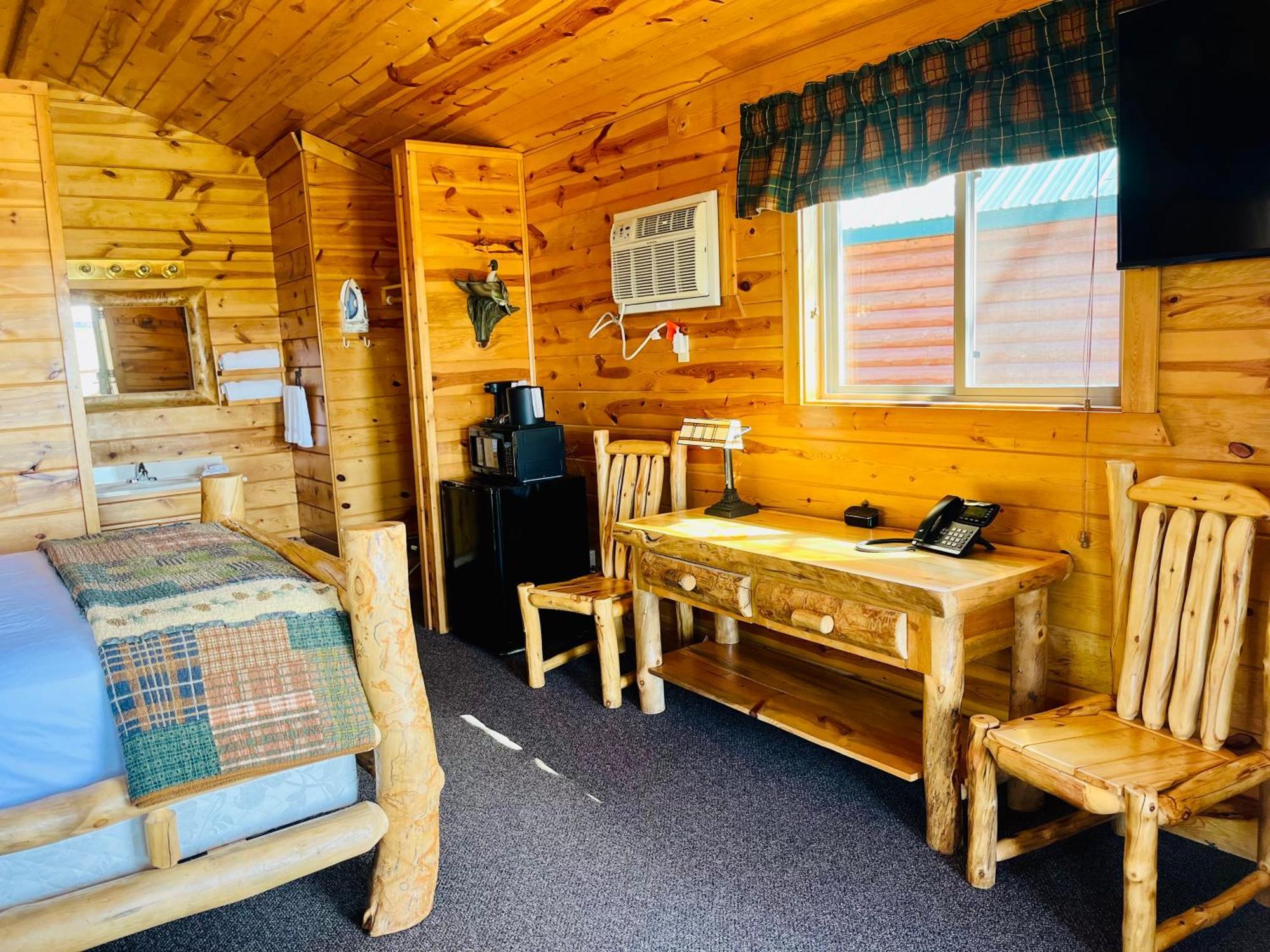Badlands Frontier Cabins Уолл Экстерьер фото